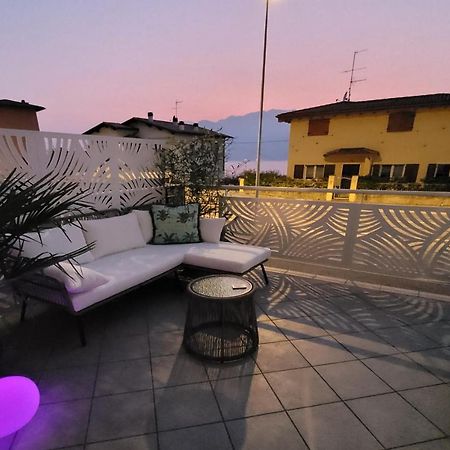 מאלצ'סינה Holiday Sweet Apartment מראה חיצוני תמונה