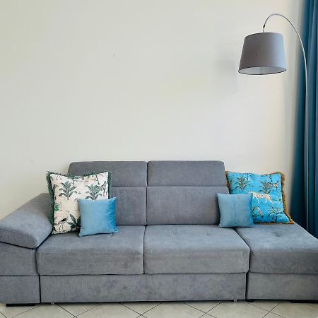 מאלצ'סינה Holiday Sweet Apartment מראה חיצוני תמונה