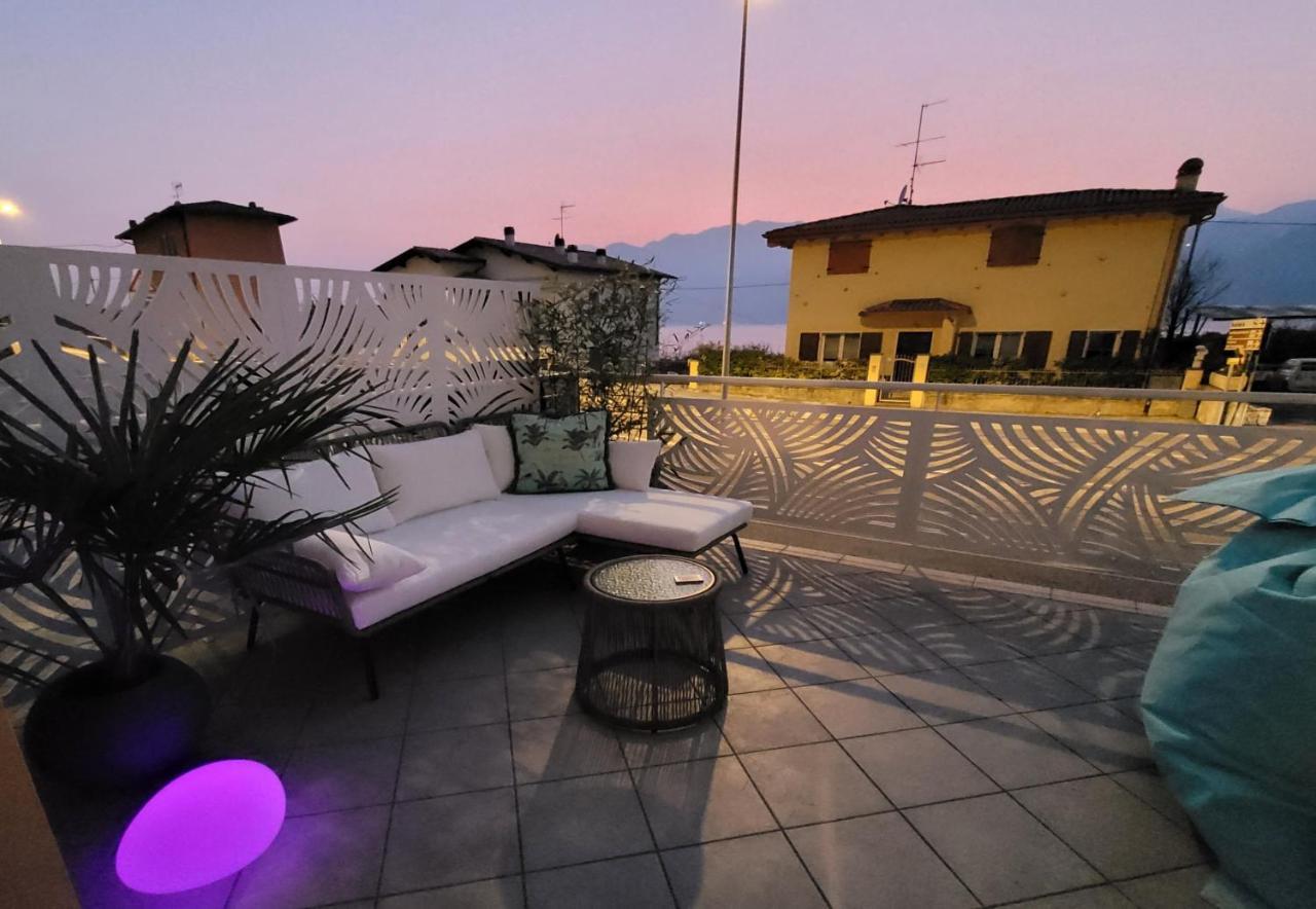 מאלצ'סינה Holiday Sweet Apartment מראה חיצוני תמונה